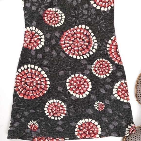 Anthro Aryeh Charcoal Red Poppy Boho Sweater Dress Sz S - Picture 11 of 12